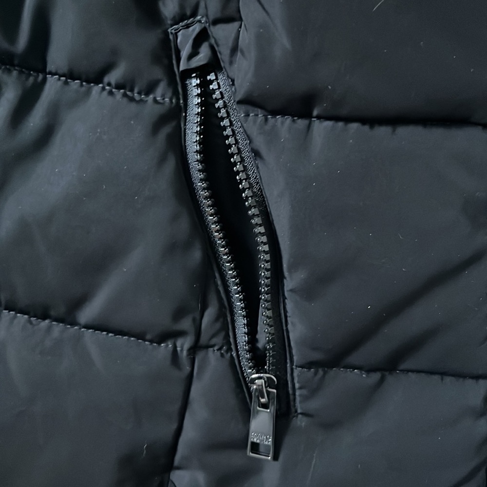 Marc NewYork puffer vest with faux fur hood - Picture 6 of 8